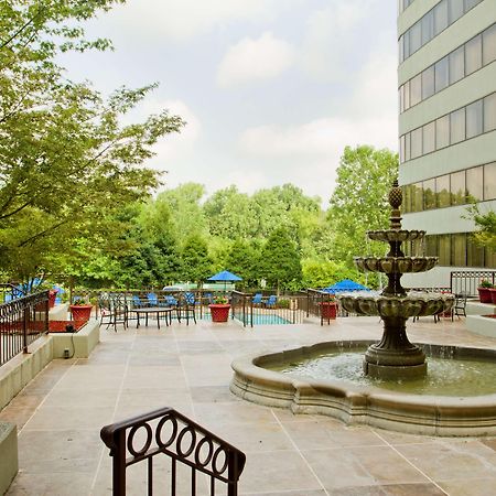 Hotel Doubletree By Hilton South Charlotte Tyvola Exterior foto