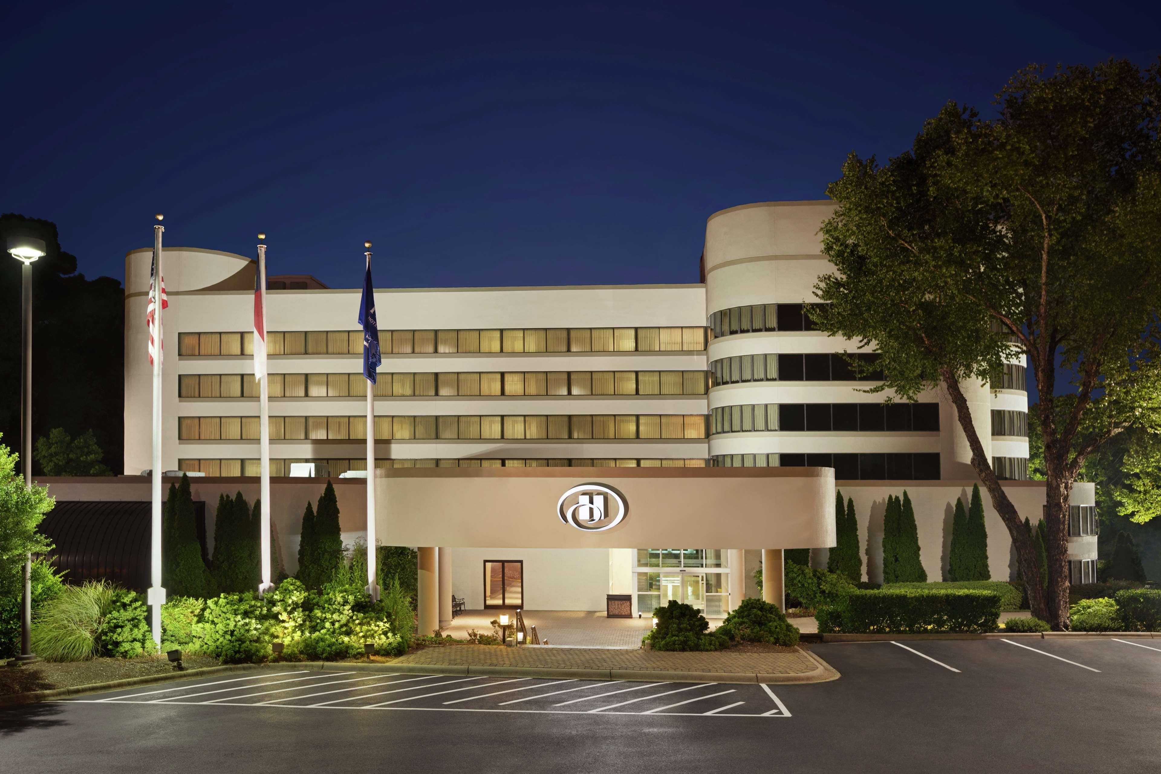Hotel Doubletree By Hilton South Charlotte Tyvola Exterior foto